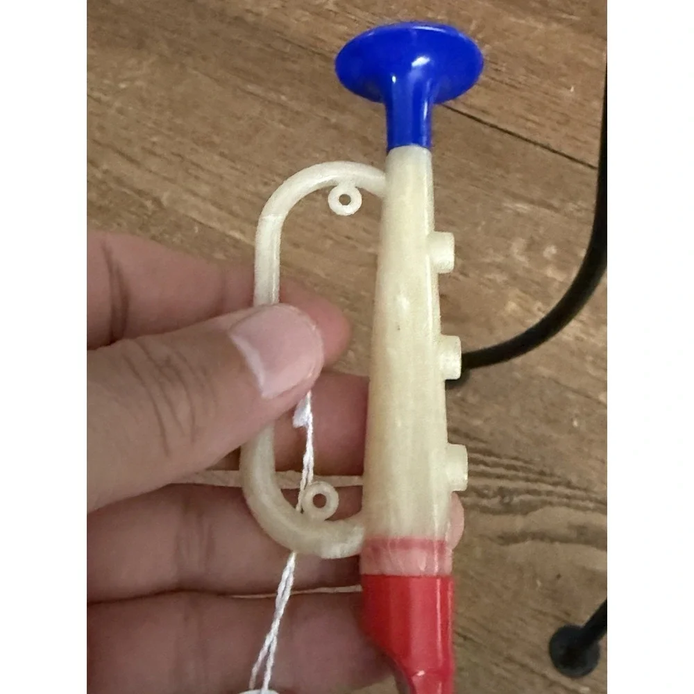 Mills Bugle Boy Composite Plastic Whistle Horn Bugle‎ Toy~1940's~Red,White,Blue